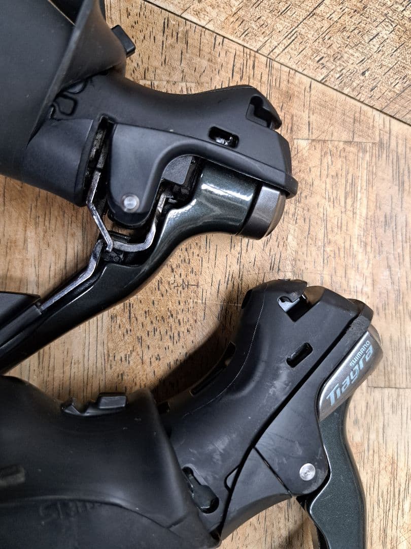 Shimano Tiagra シフター・レバー10X2速ST4700セット