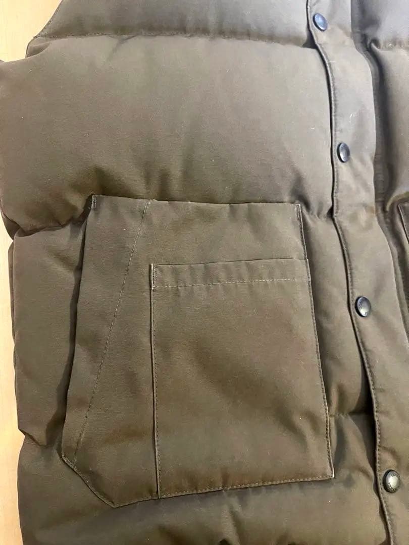   ダウンベストsizeM 美品