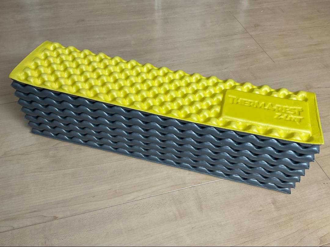 アウトドア寝具 THERMAREST Z-LITE R