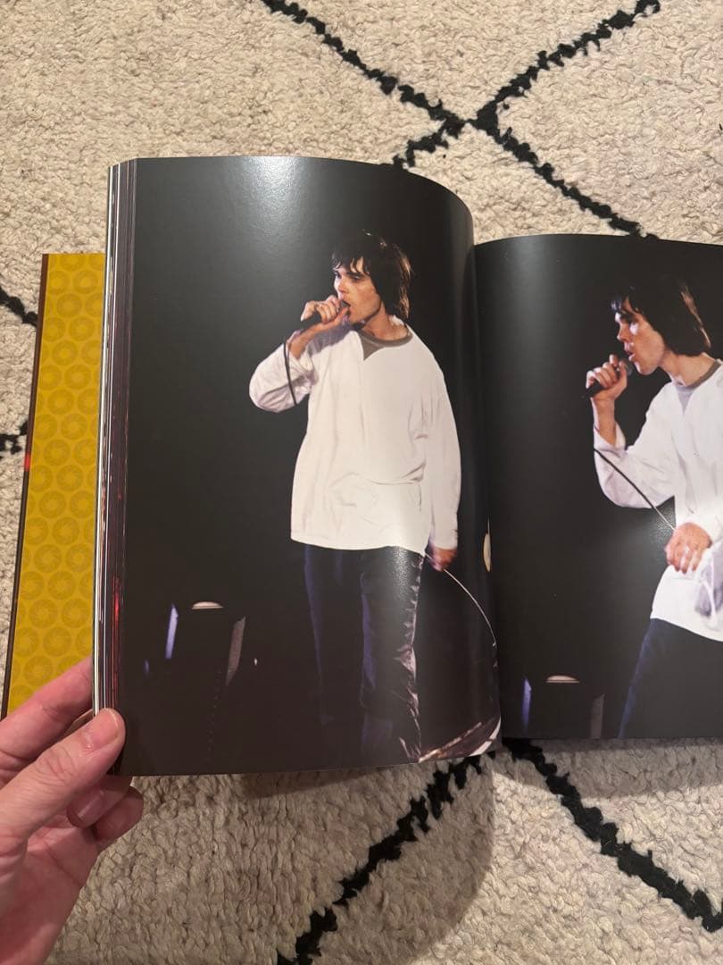 THE STONE ROSES /DENNIS MORRIS写真集