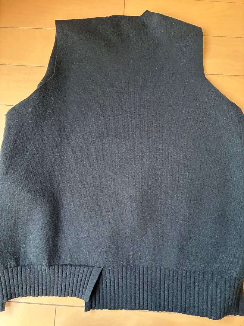 ナゴンスタンス　ブラック ニットベスト M 美品