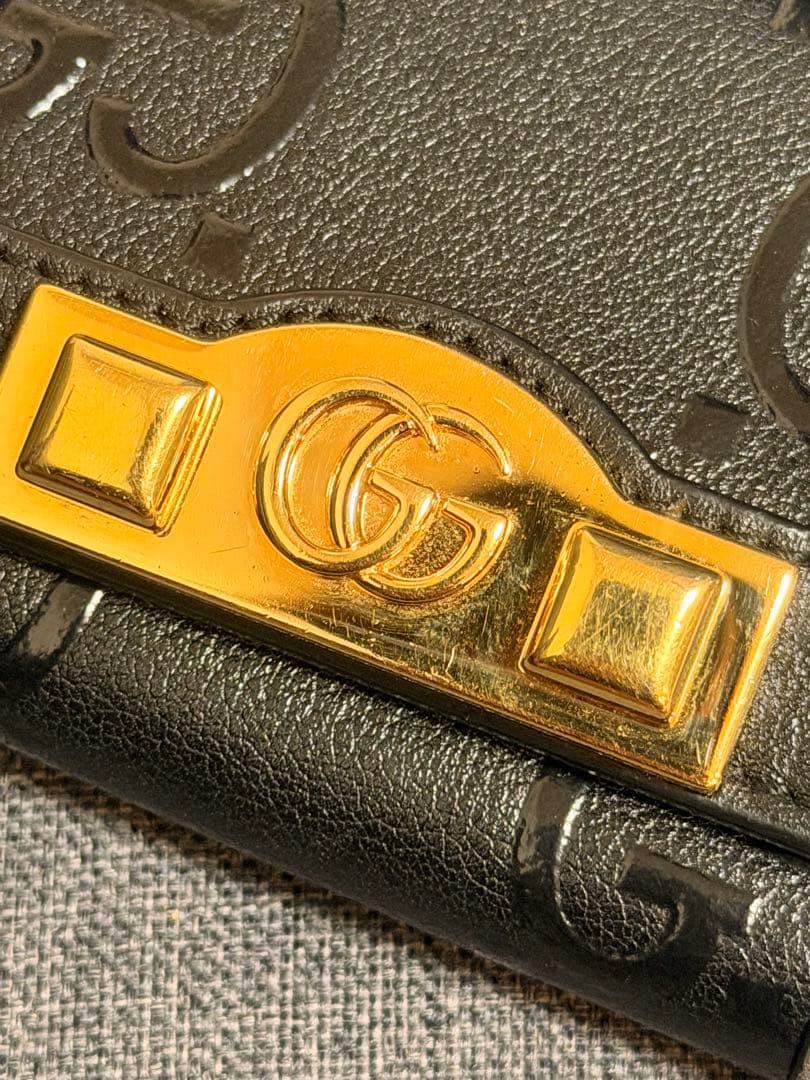 GUCCI ブラックレザー キーケース