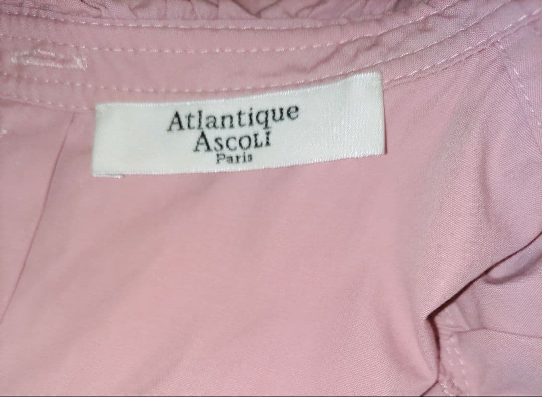 16日迄お取り置き中。Atlantique Ascoli ☆フリルネックブラウス