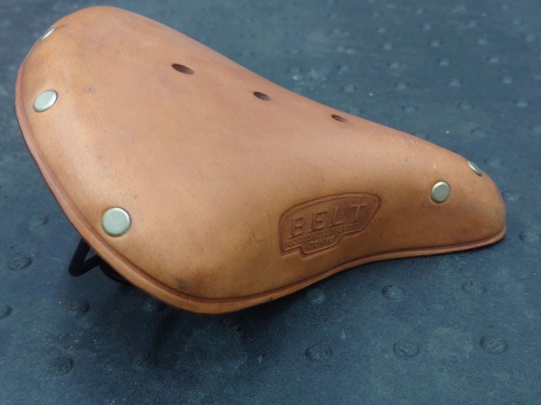藤田サドル　Belt　レザーサドル　デッドストック品