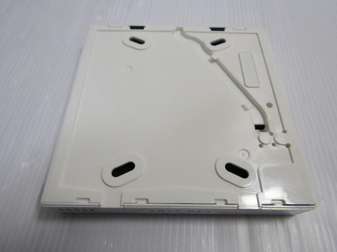 A2402 MITSUBISHI エアコン用リモコン PAR-37MA