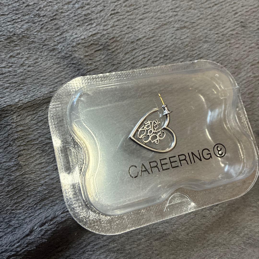 CAREERING×Girls don’t cry片耳ピアス