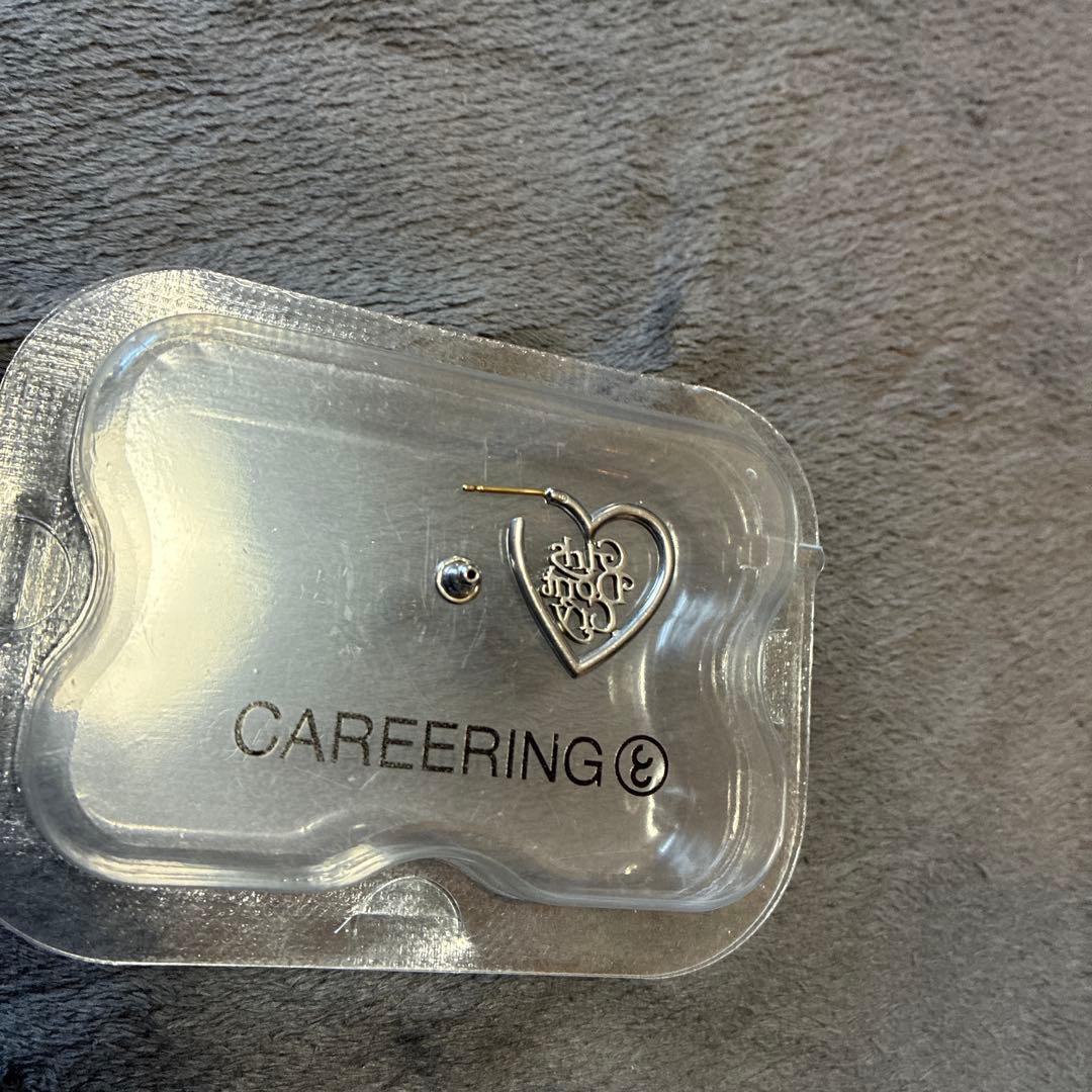 CAREERING×Girls don’t cry片耳ピアス