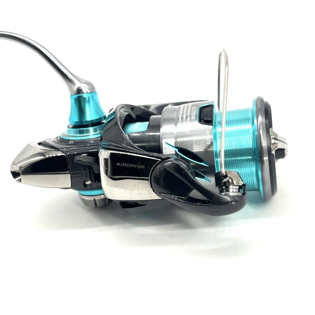 【新品未使用】ダイワ 24エメラルダス X LT2500