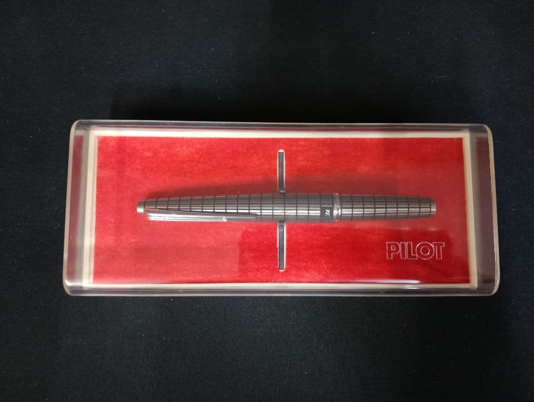 PILOT パイロット Elite エリート 万年筆 格子柄 18K F