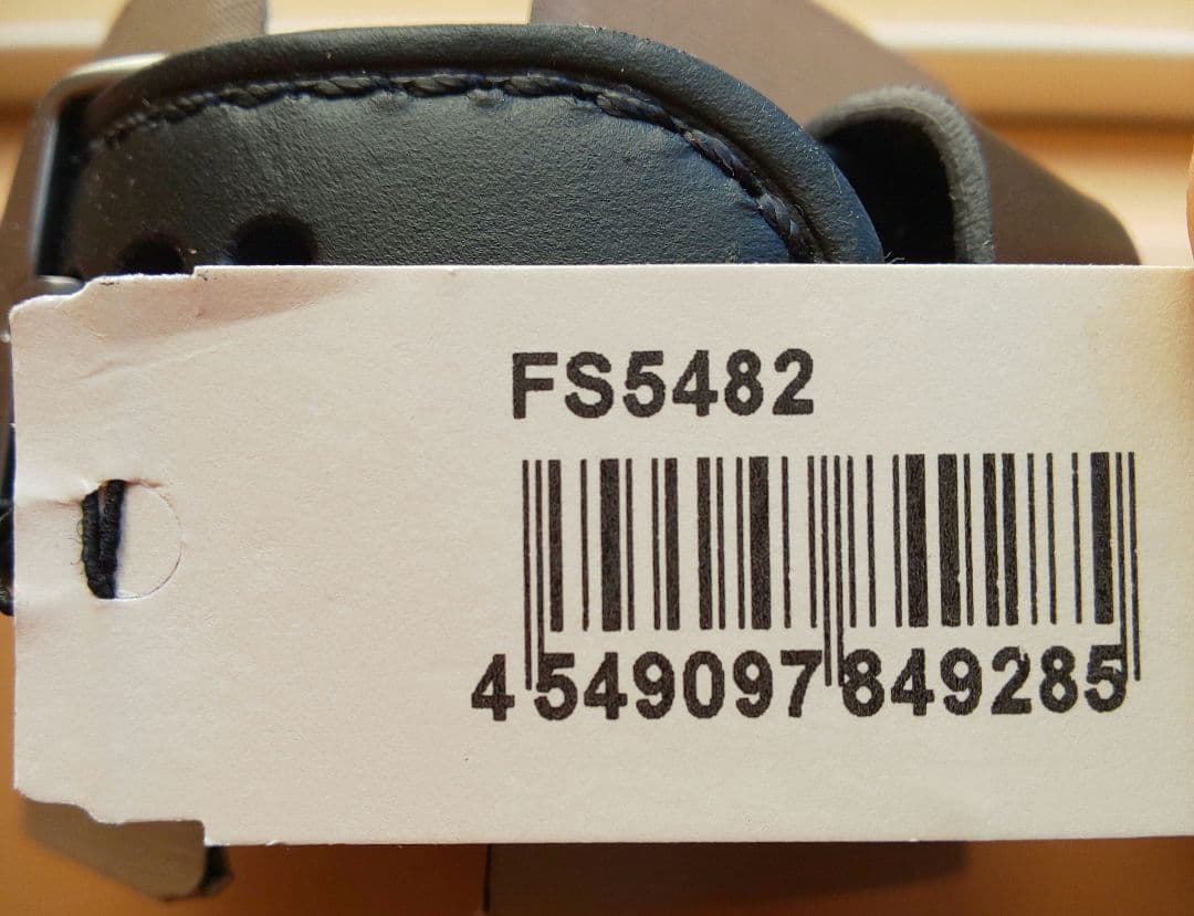 新品未使用タグ付き！フォッシル FOSSIL 腕時計 ケース付