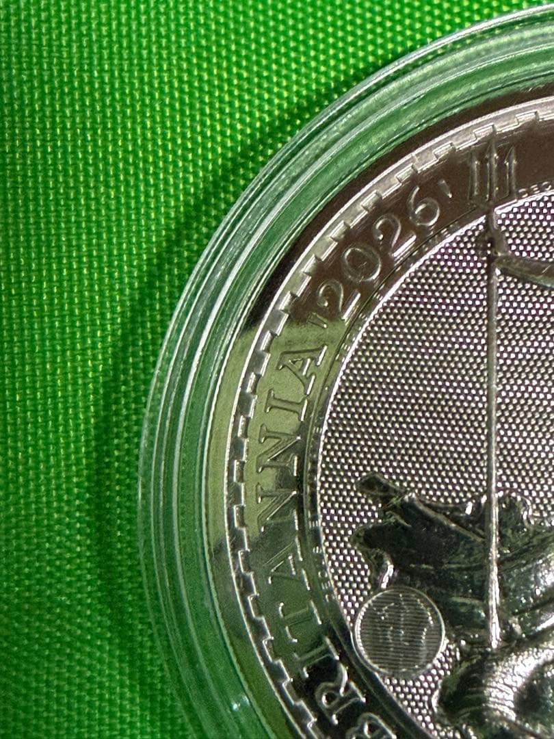 ブリタニア銀貨 2026年 1オンス 999純銀　保証書付きクリアケース付き