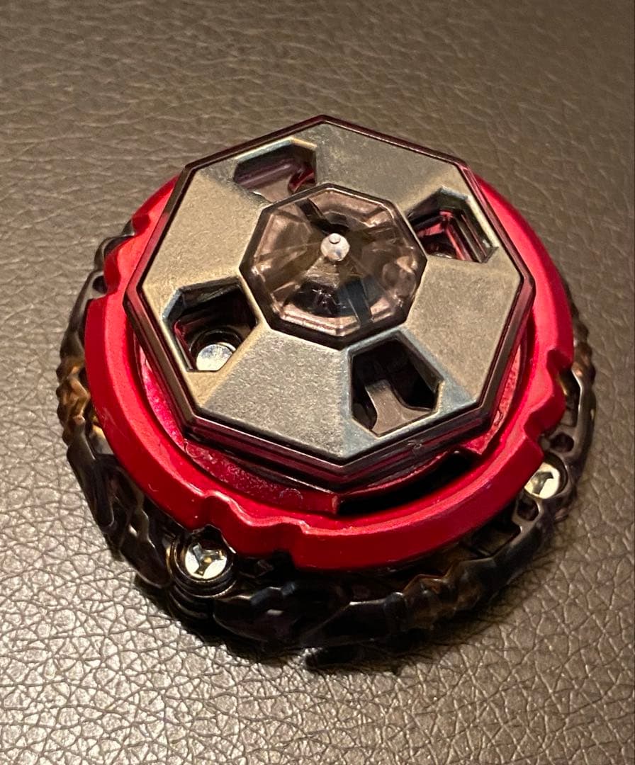 ベイブレードバースト オリハルコンダーク Ω Ω ダークver
