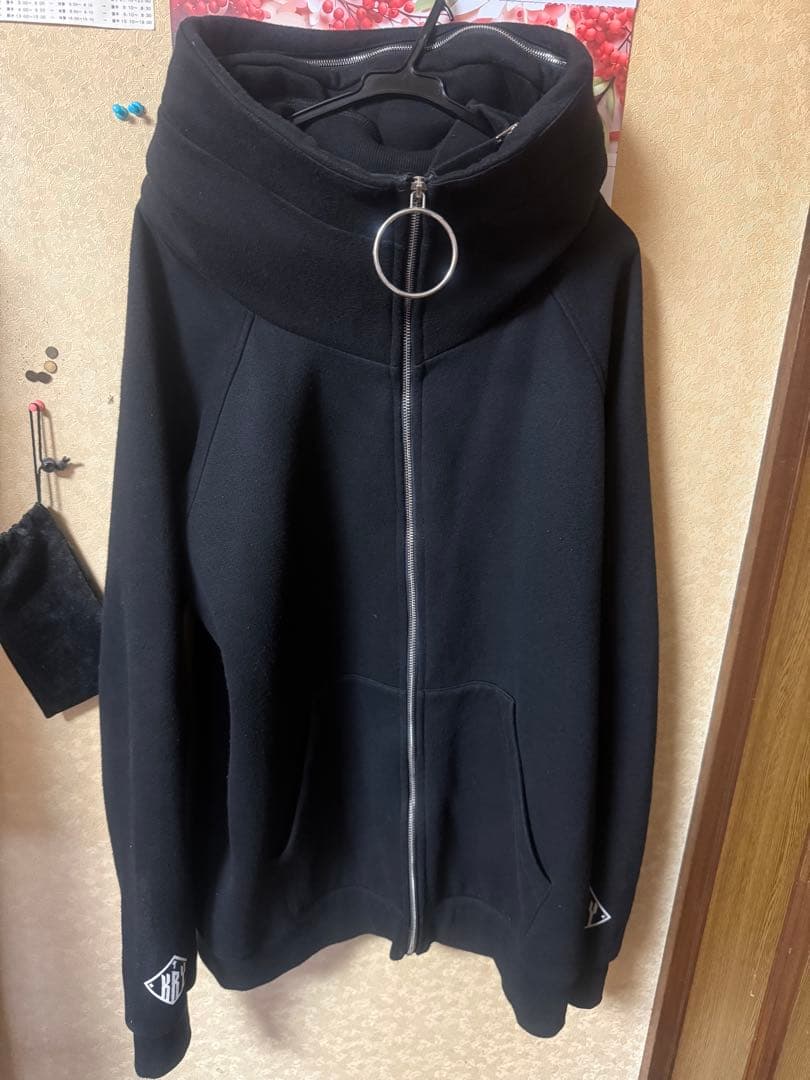 激レア！KRY CLOTHING ケリークライジング UENO パーカー