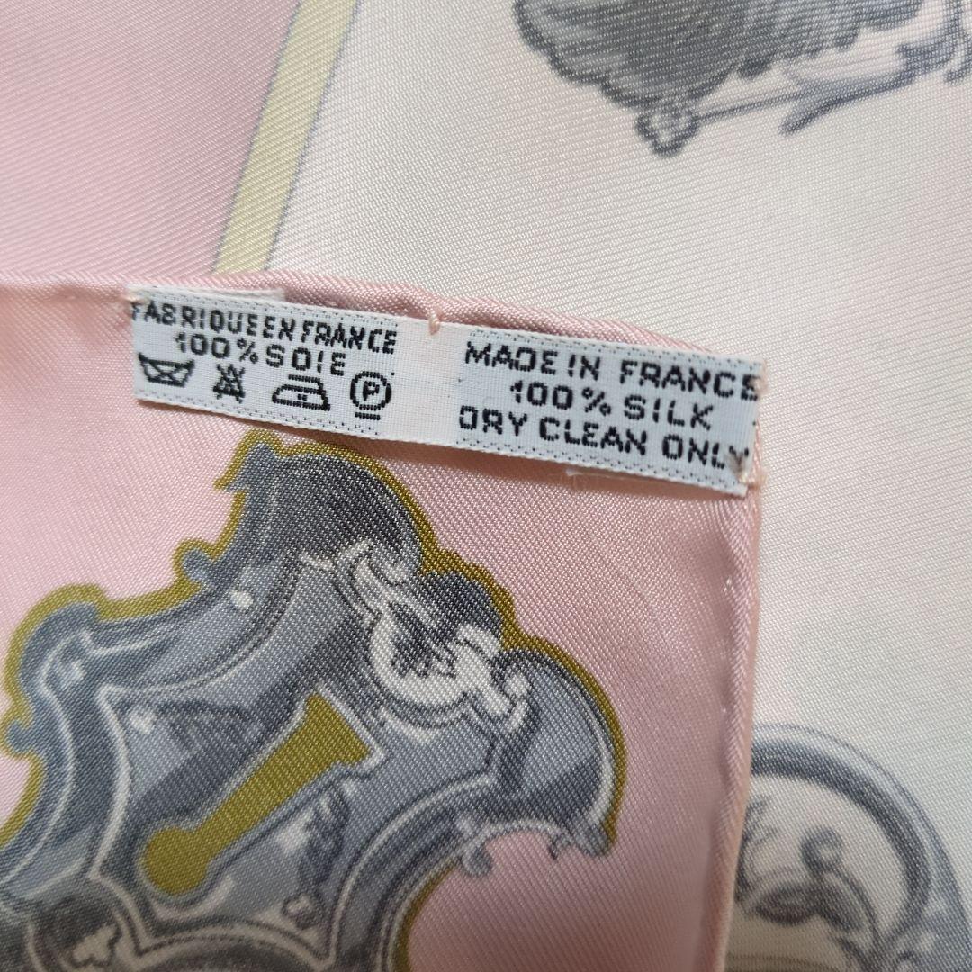 シナモン画面です。HERMÈS 鍵モチーフ スカーフ 78×78