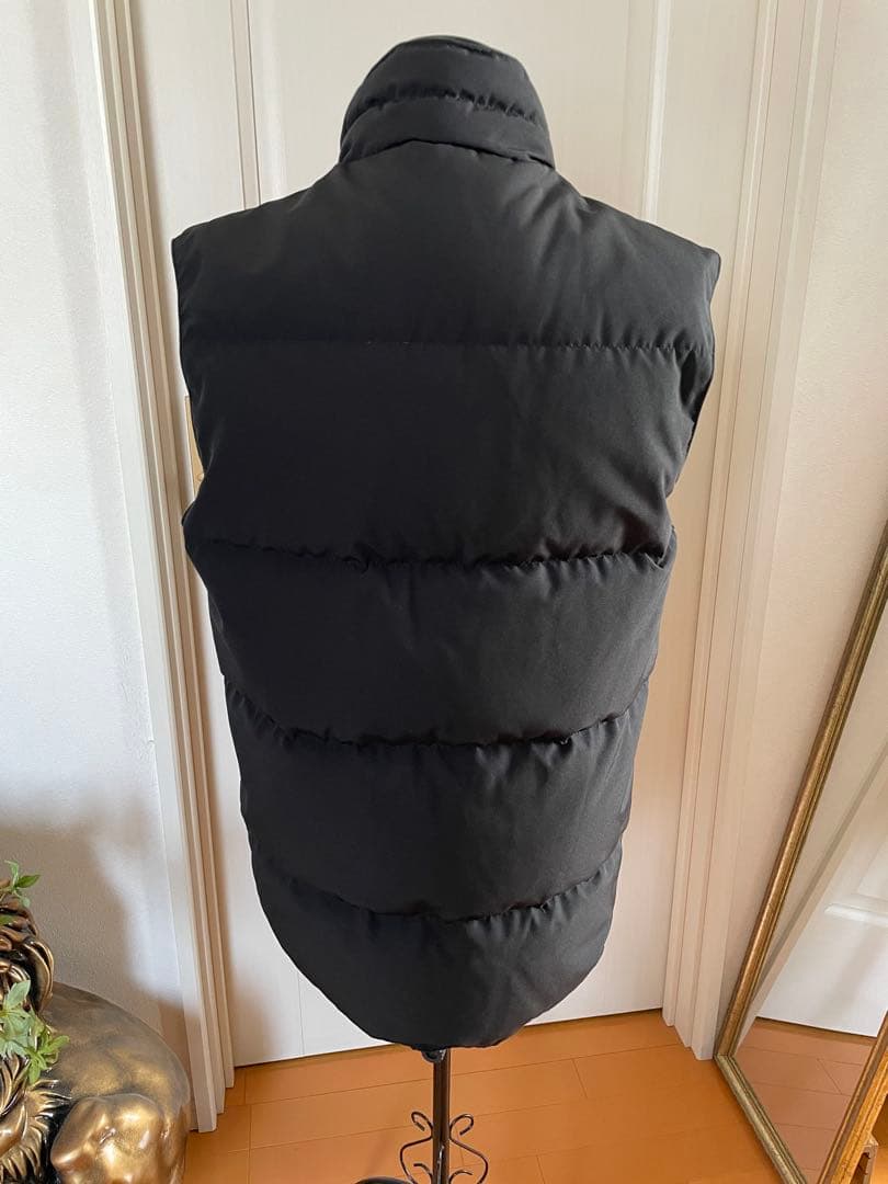 【美品】カナダグース☆ダウンベスト☆4151M ブラックS クリーニング済