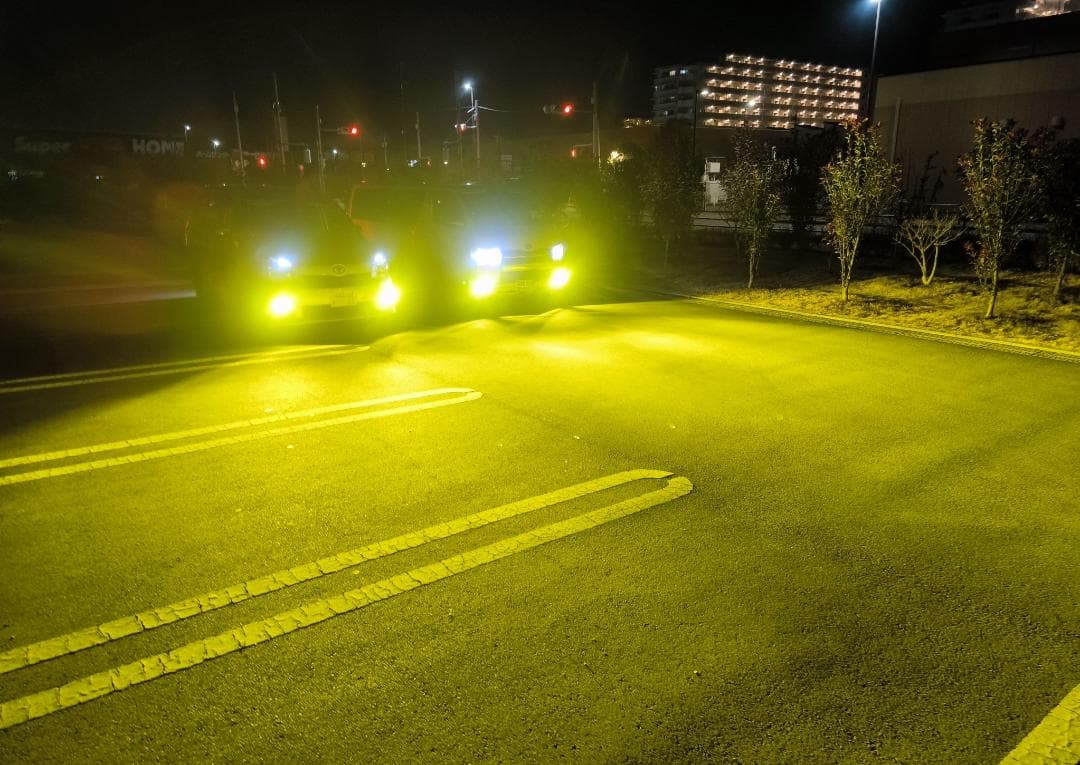 18LED　シリーズS　イエロー　宇宙一明るいバルブ　H11H8H16HB4H3