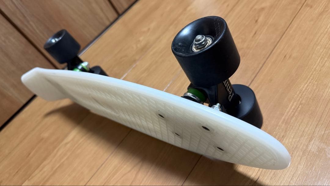 【美品】penny ペニースケートボード 22インチ 白