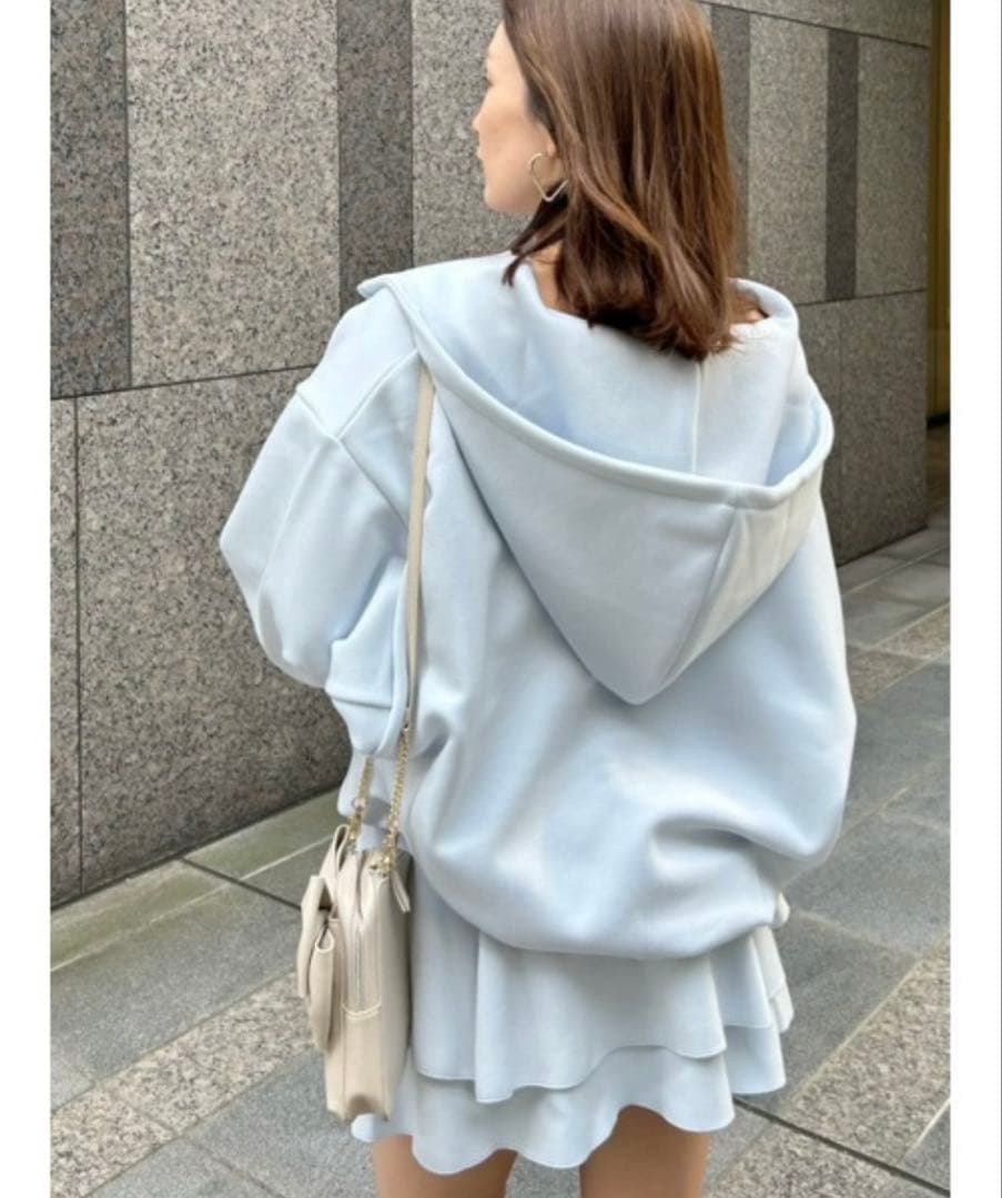 新品未使用未開封♡SNIDEL スナイデル エンブレムボンディングパーカー