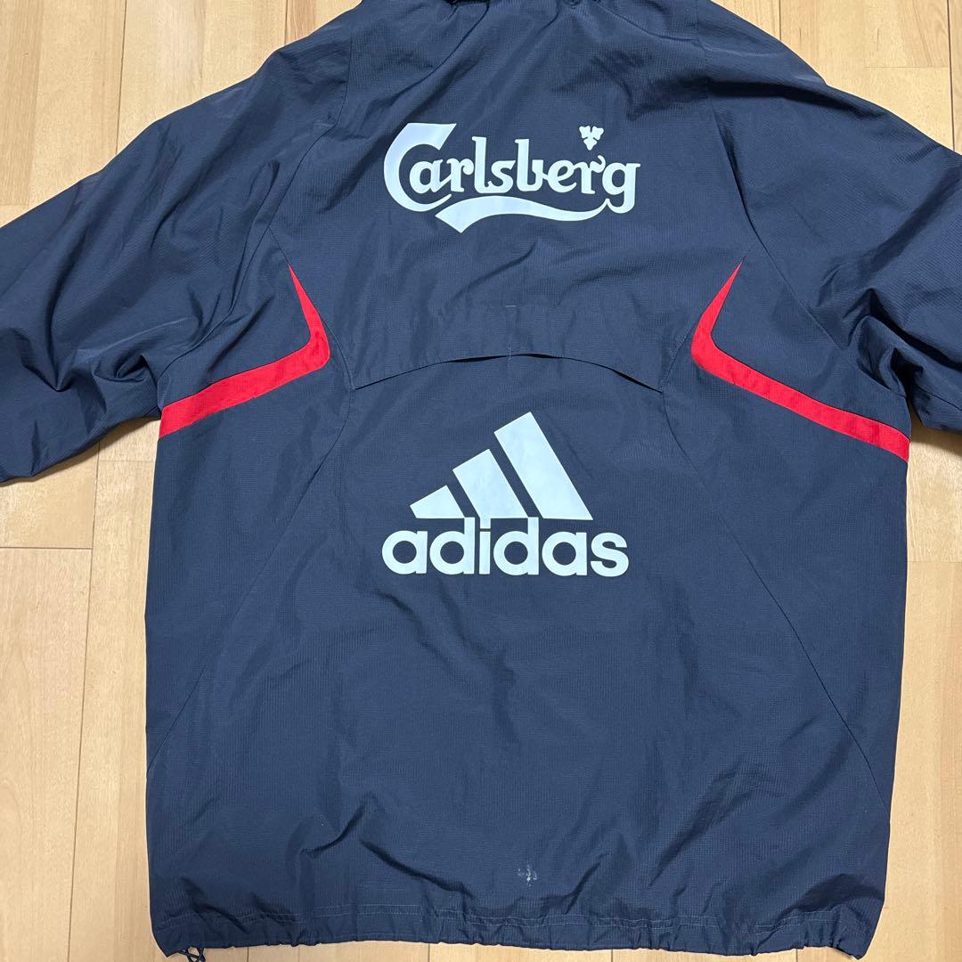 adidas リヴァプール ウィンドブレーカー