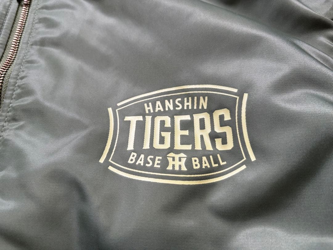 阪神タイガース　MA1 ブルゾン　スタジャン