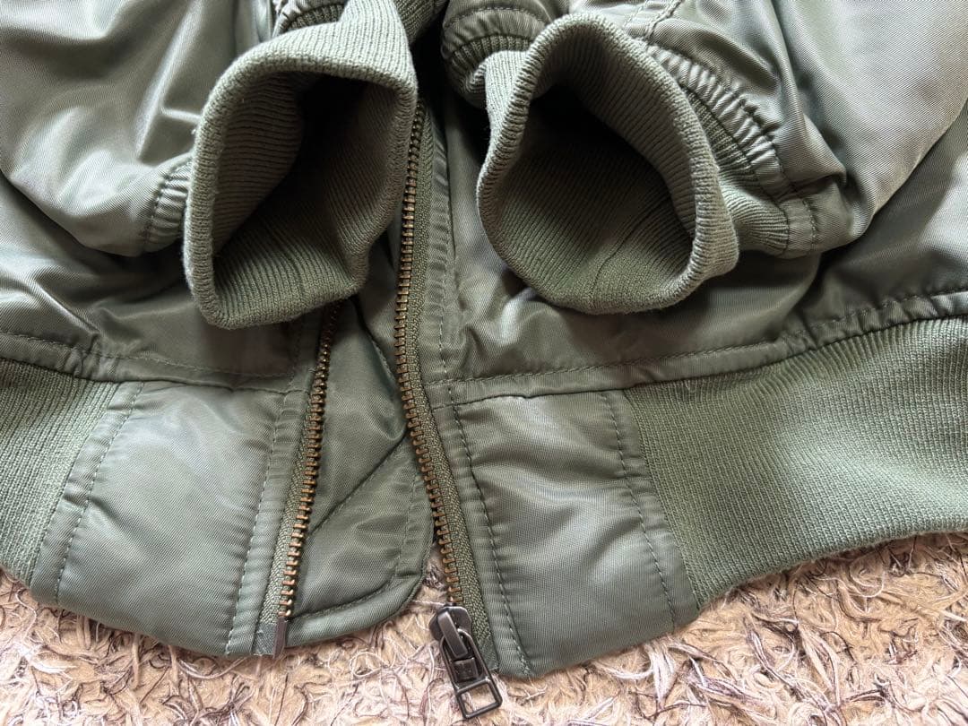 阪神タイガース　MA1 ブルゾン　スタジャン