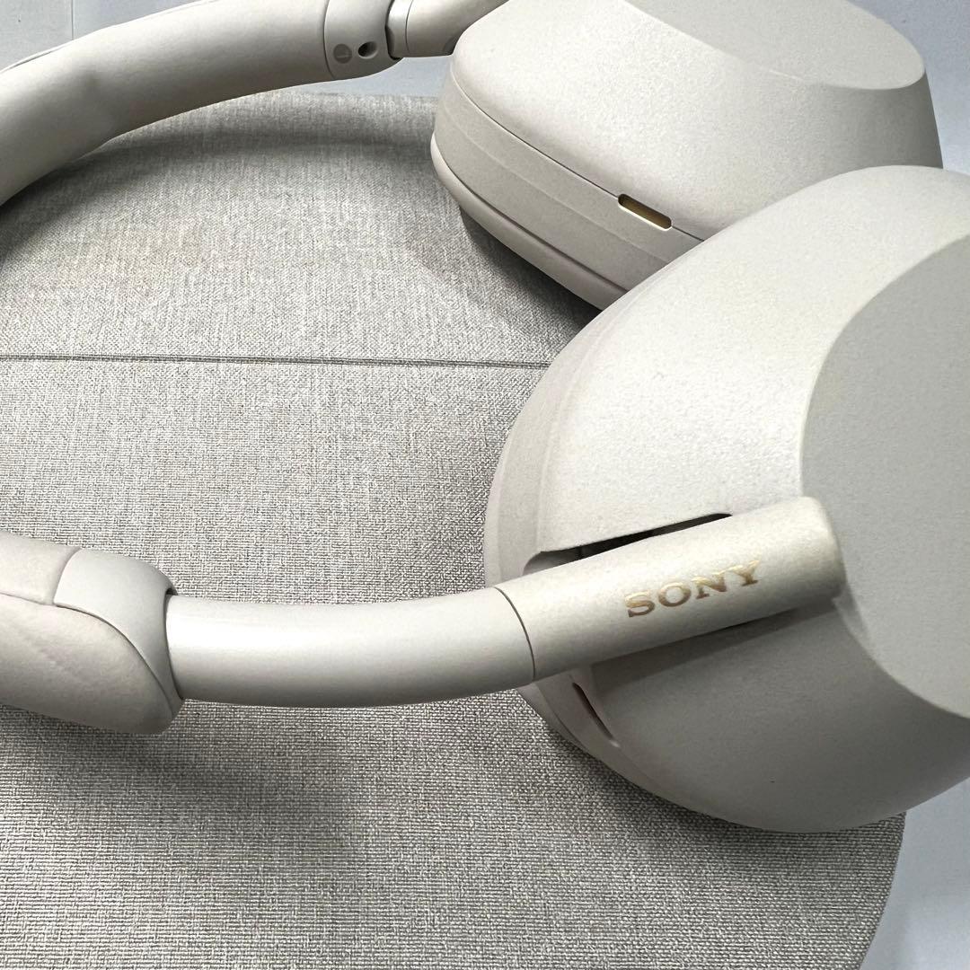 SONY WH-1000XM5 ヘッドフォン プラチナシルバー