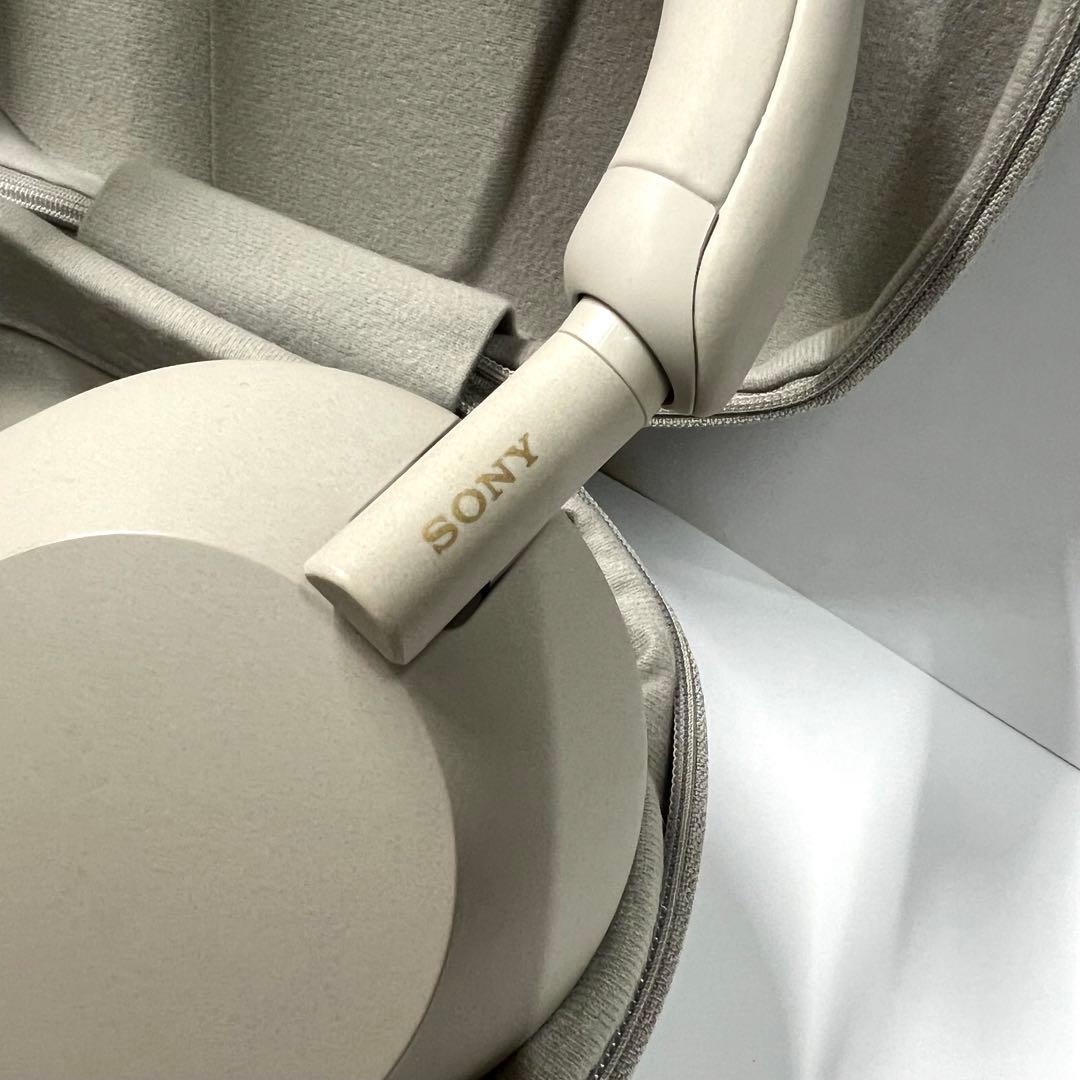 SONY WH-1000XM5 ヘッドフォン プラチナシルバー