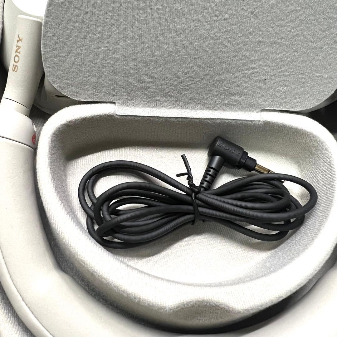 SONY WH-1000XM5 ヘッドフォン プラチナシルバー
