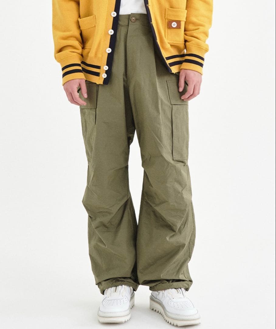 【美品】KHOKI 24ss ミリタリーワークパンツ カーキ