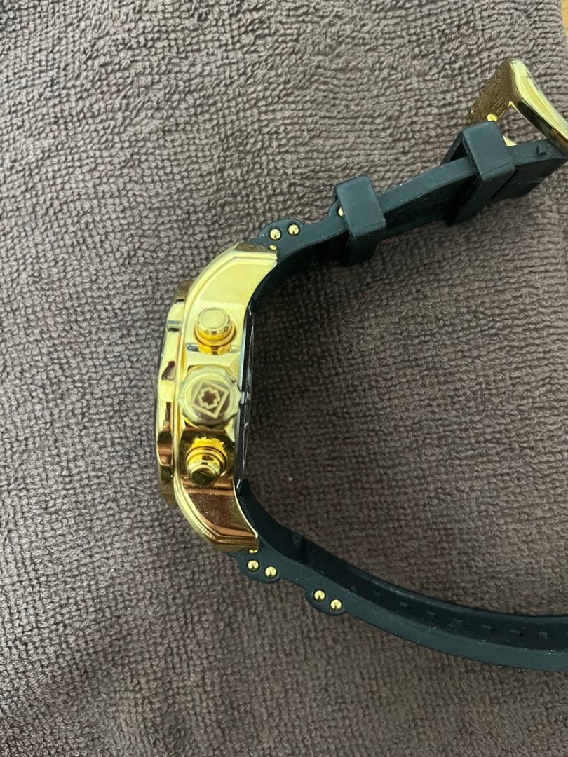 Invicta クロノグラフ 時計 ラバーベルト