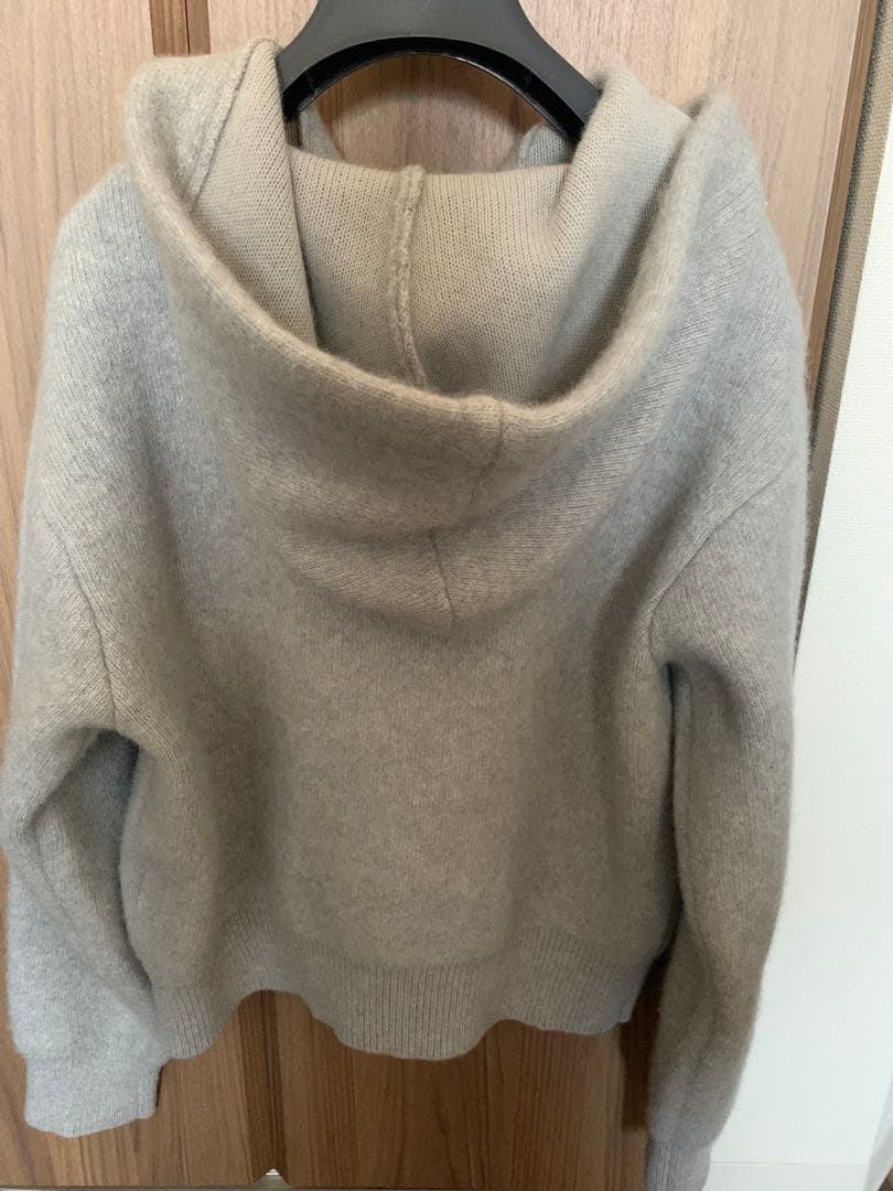 PINKY&DIANNE 美品　ヘアリーZIPニットパーカー