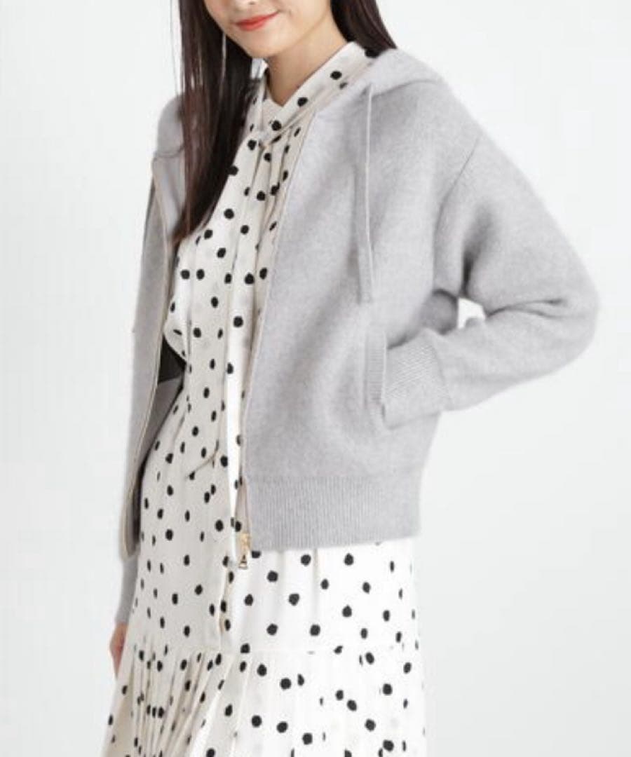 PINKY&DIANNE 美品　ヘアリーZIPニットパーカー