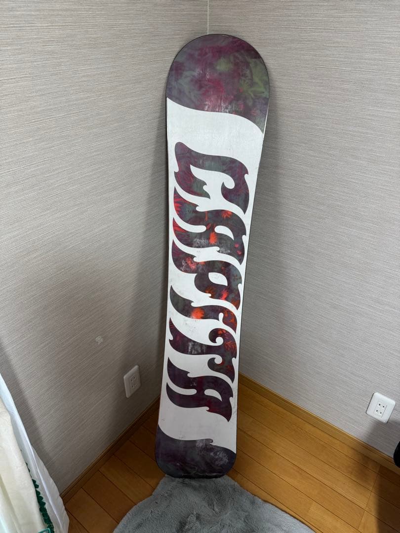 キャピタ　パラダイス　Capita paradise145センチ