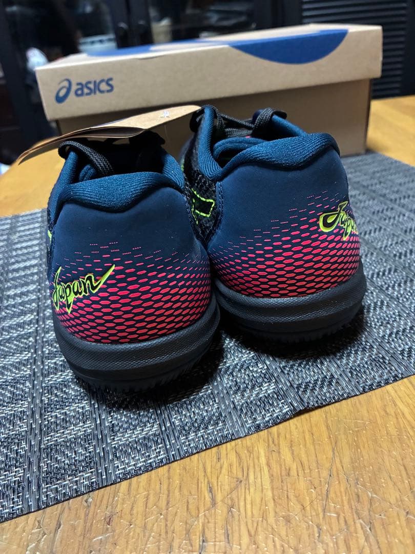 ASICS スパイクシューズ ブラック/イエローjapanモデル