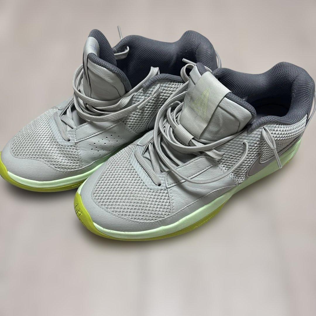 JA1 ジャモラント　バッシュ　NIKE バスケットシューズ