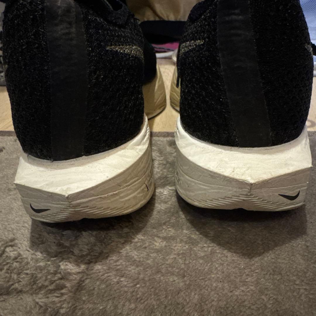 NIKE ヴェイパーフライ 3 25.5cm