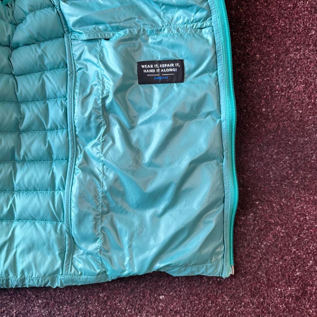 美品 SP24 patagonia パタゴニア ダウンセーター ベスト M