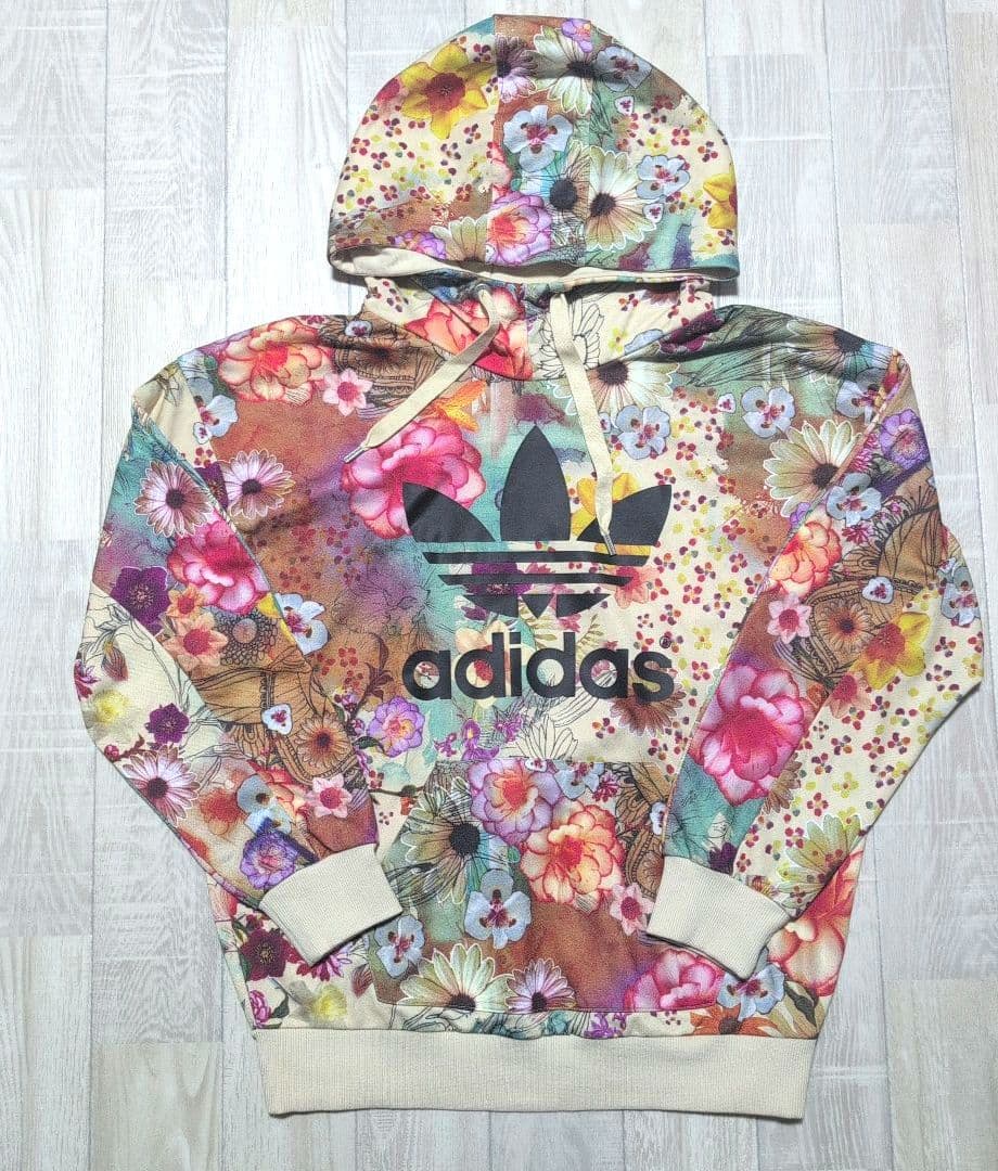 adidas × Farm 花柄 完売モデル トレフォイル 松村沙友理着用