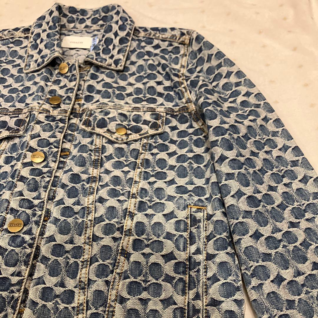 美品✨COACH シグネチャー 総柄 デニムジャケット 金ボタン　L 男女兼用
