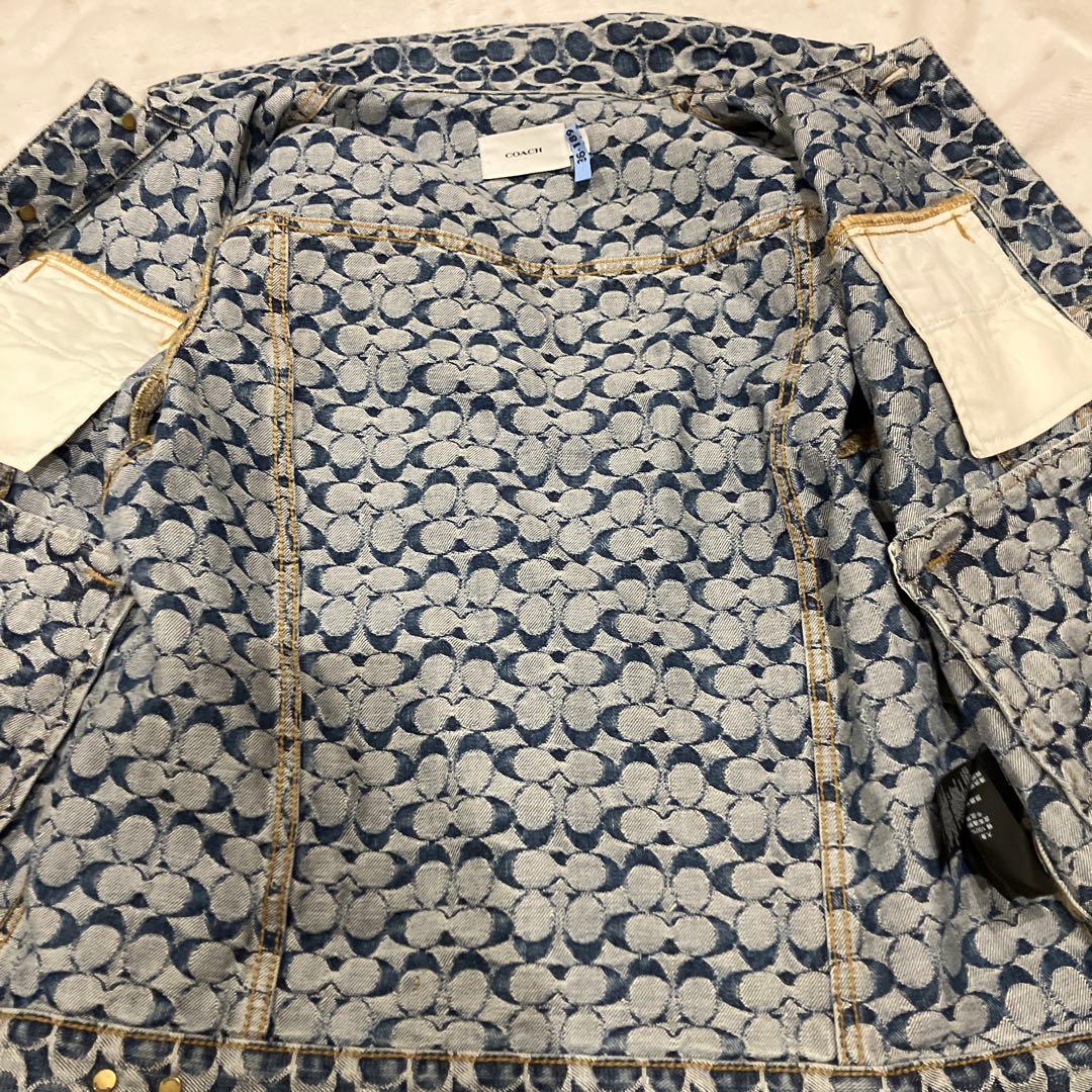 美品✨COACH シグネチャー 総柄 デニムジャケット 金ボタン　L 男女兼用