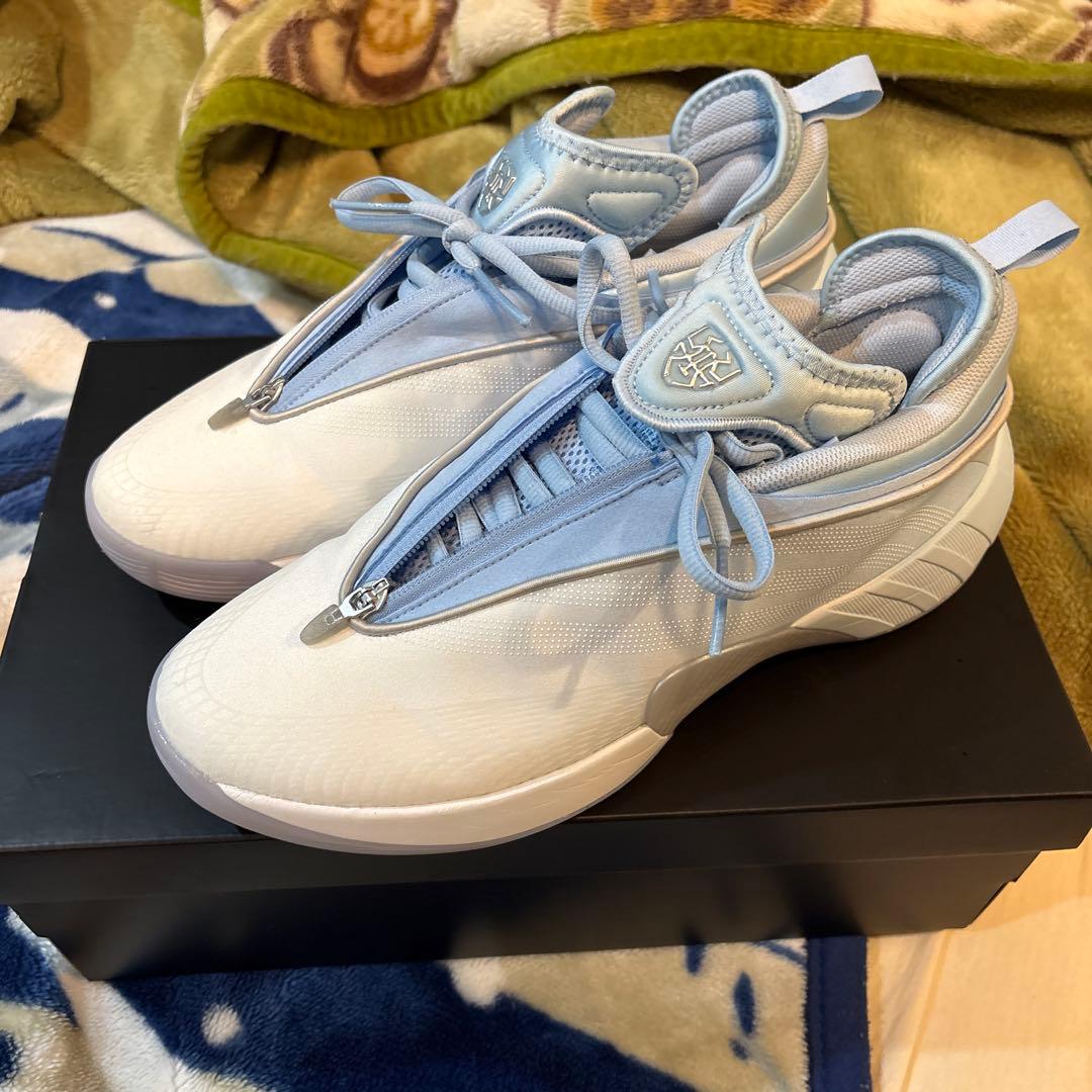adidas d.o.n. issue #3 アディダス　バッシュ
