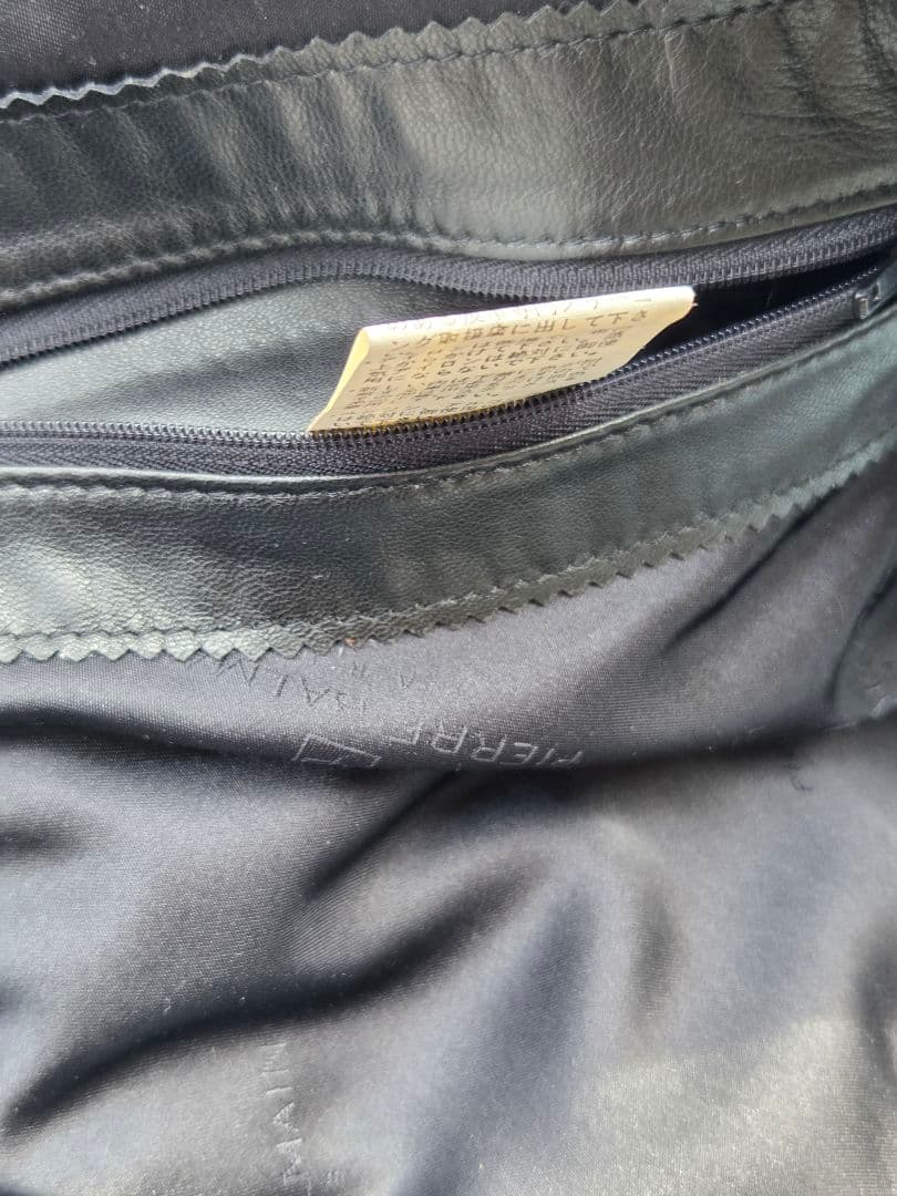 090　PIERRE BALMAIN ブラックレザーシングルライダースジャケット