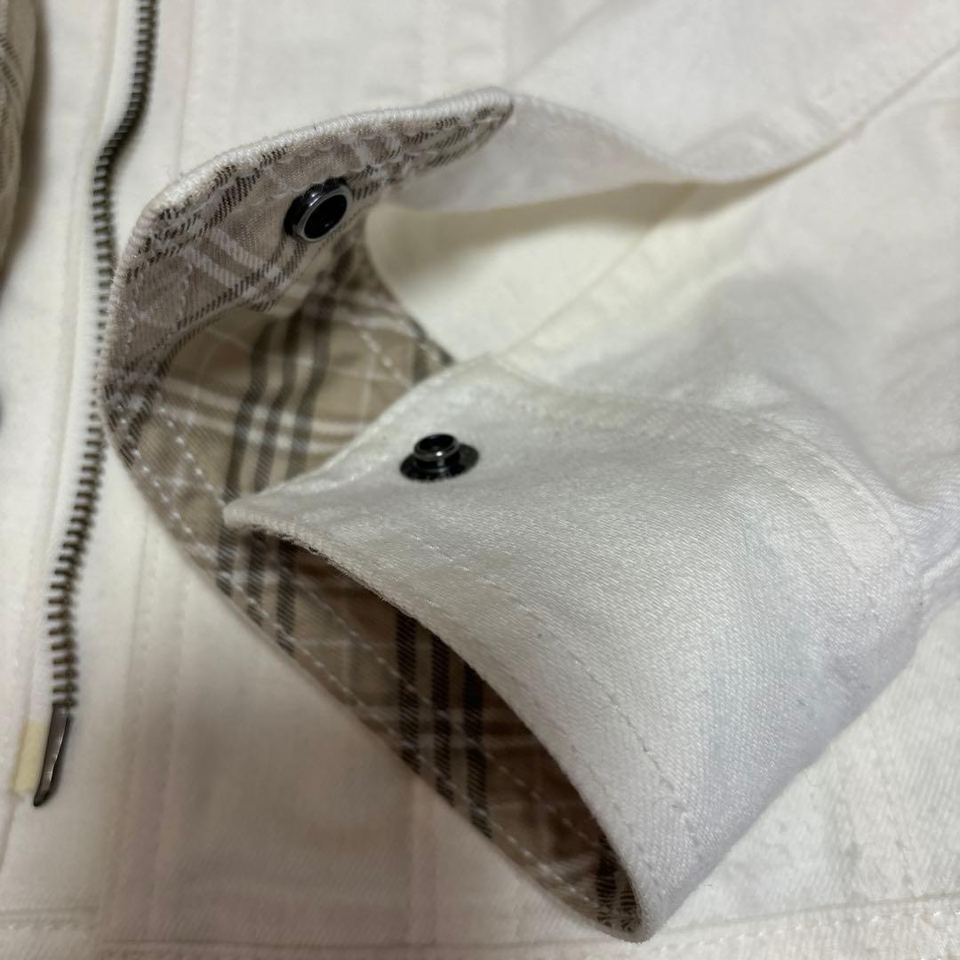 Burberryブラックレーベル ホワイトGジャン