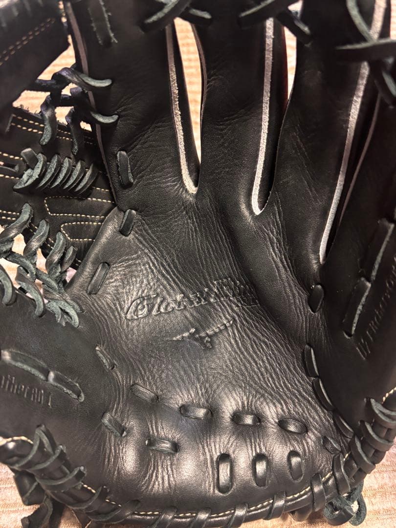 ミズノ　グローバルエリートRG 投手兼外野手用　ジュニア用