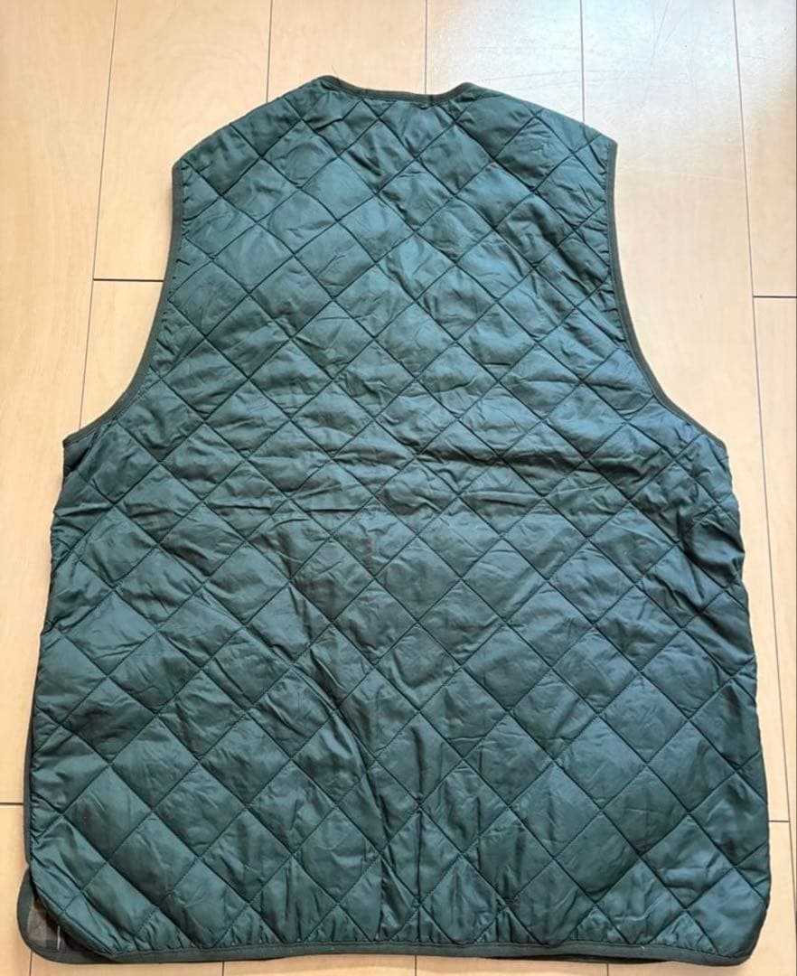 Barbour ダークグリーン キルティングベスト