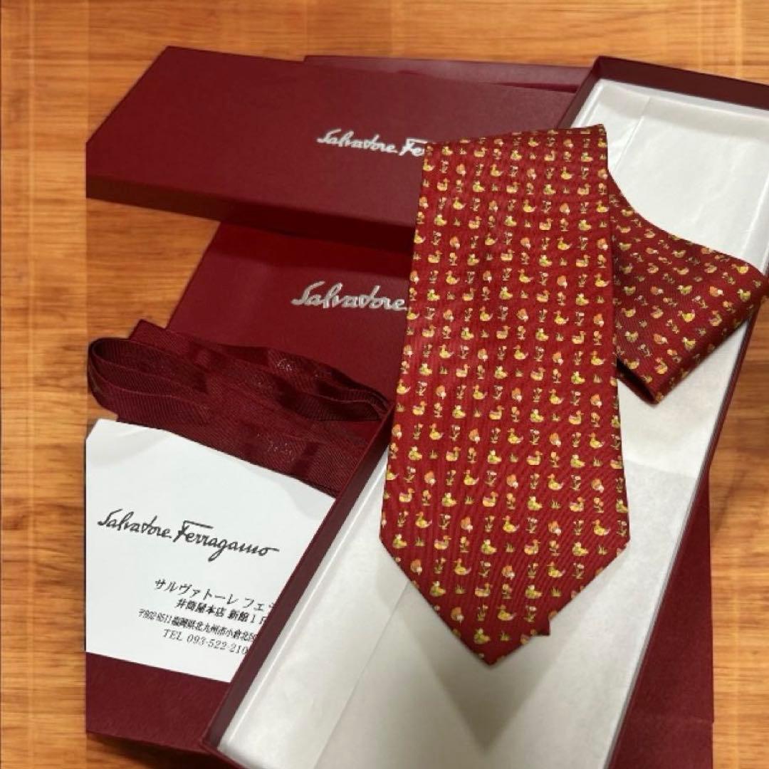 【新品】フェラガモ　Salvatore Ferragamo ネクタイ アニマル柄