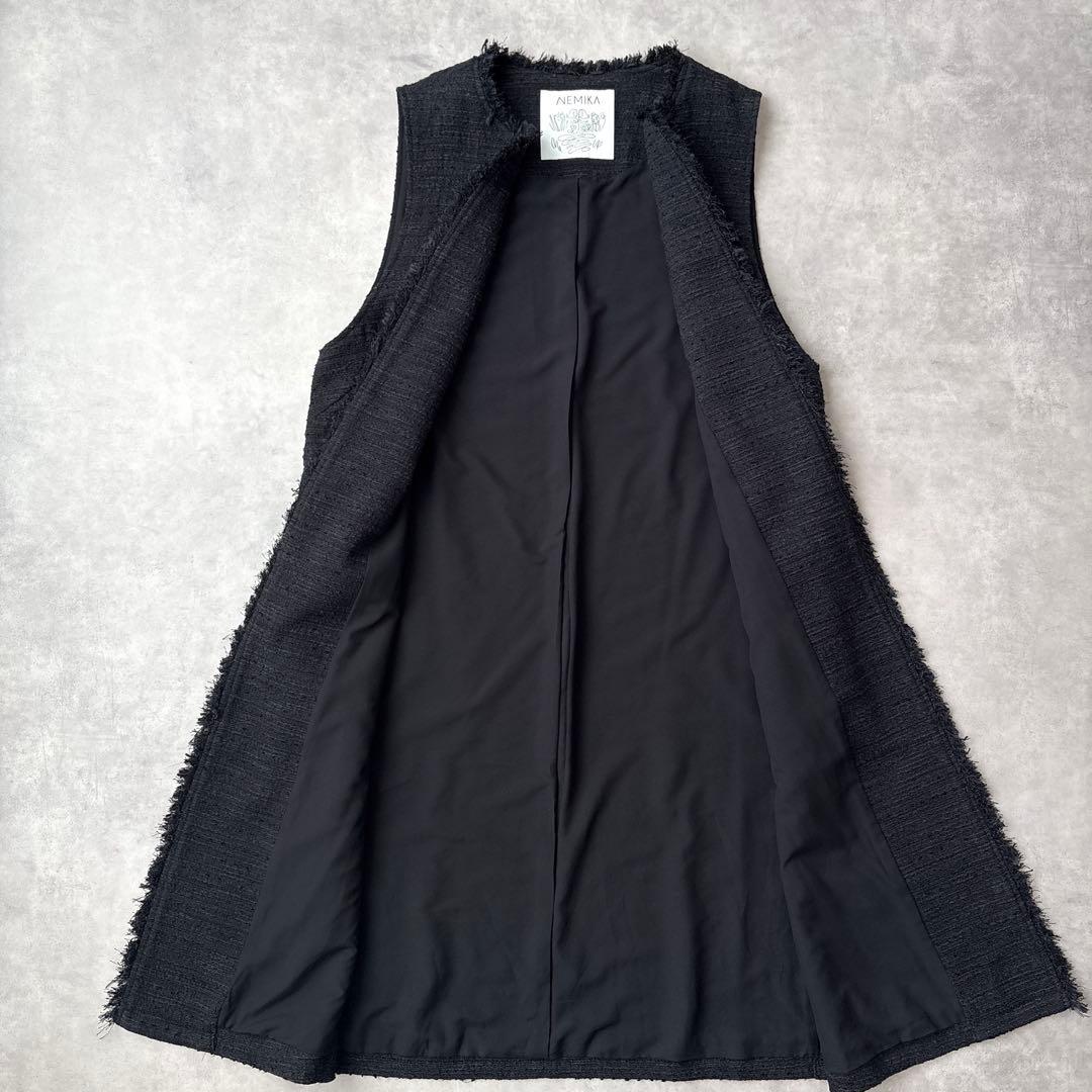 美品 NEMIKA ネミカ ツイード ロングジレ 黒 ノーカラー ベスト