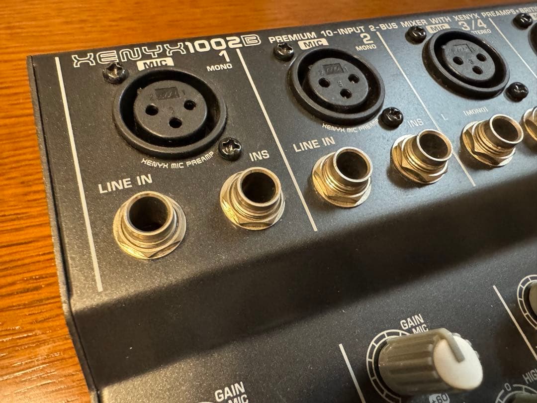 Behringer XENYX 1002B 電池駆動可