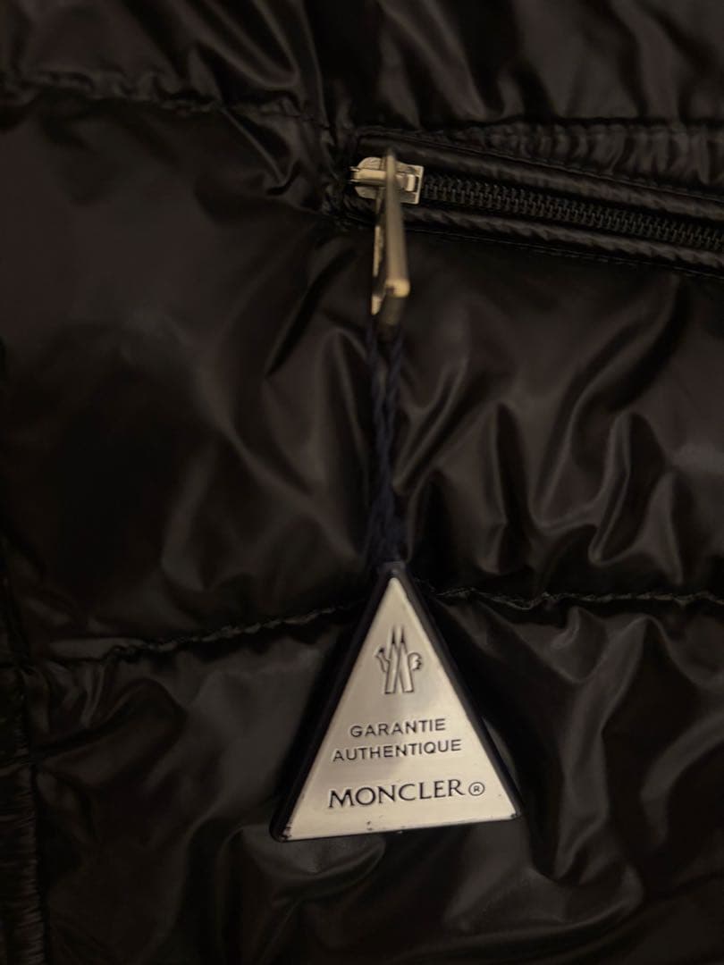 MONCLER GUI GILET ダウンベスト 黒 4 美品