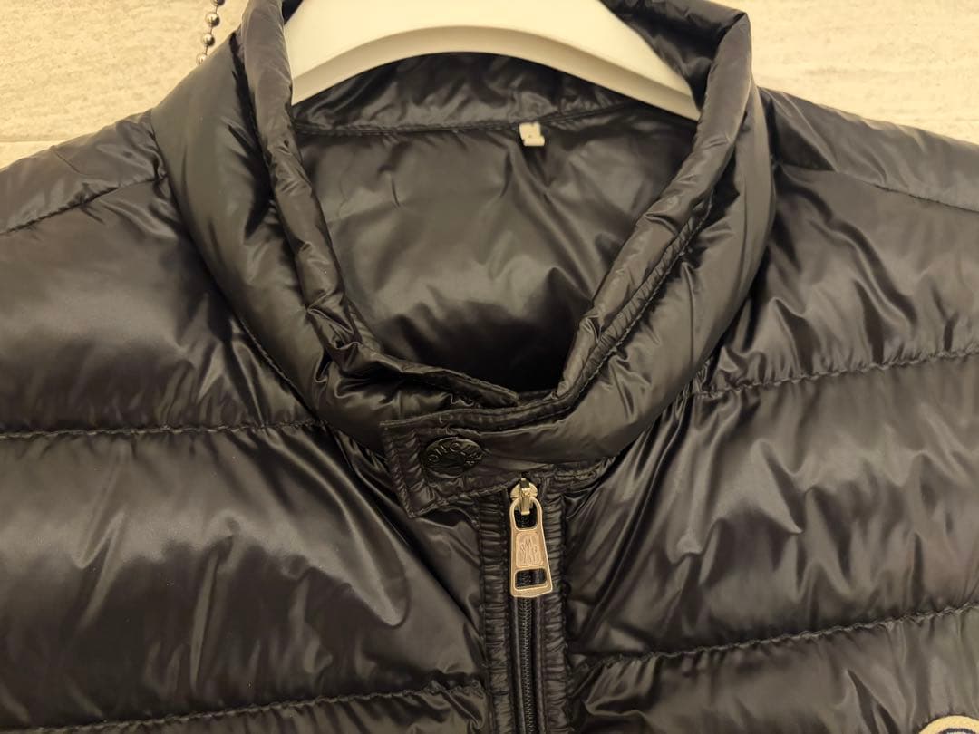 MONCLER GUI GILET ダウンベスト 黒 4 美品